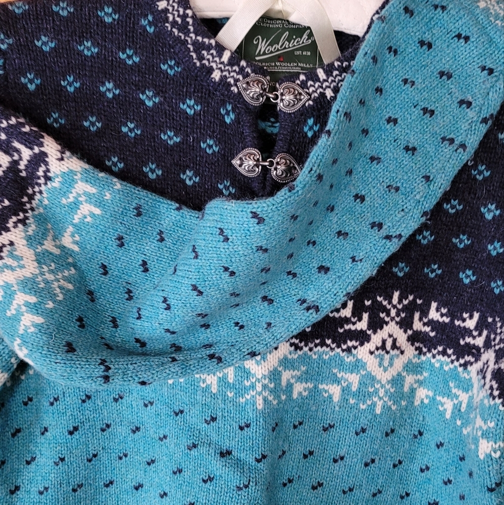 Woolrich sweater